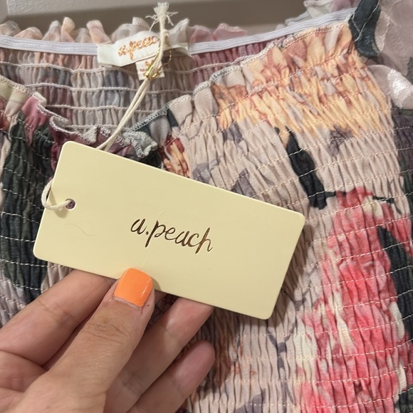 A. Peach Crop Top floral, sheer, long sleeve, smocked, adjustable size M - Picture 5 of 9